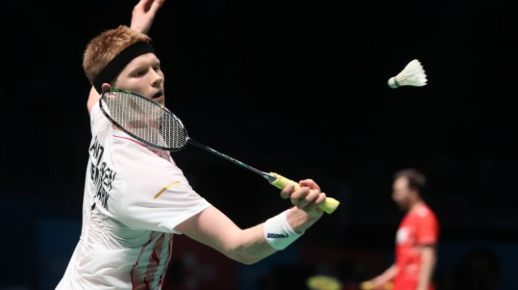 个话题写一 个话题写一