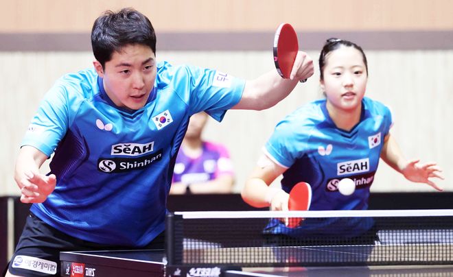 伯恩利依然 伯恩利依然