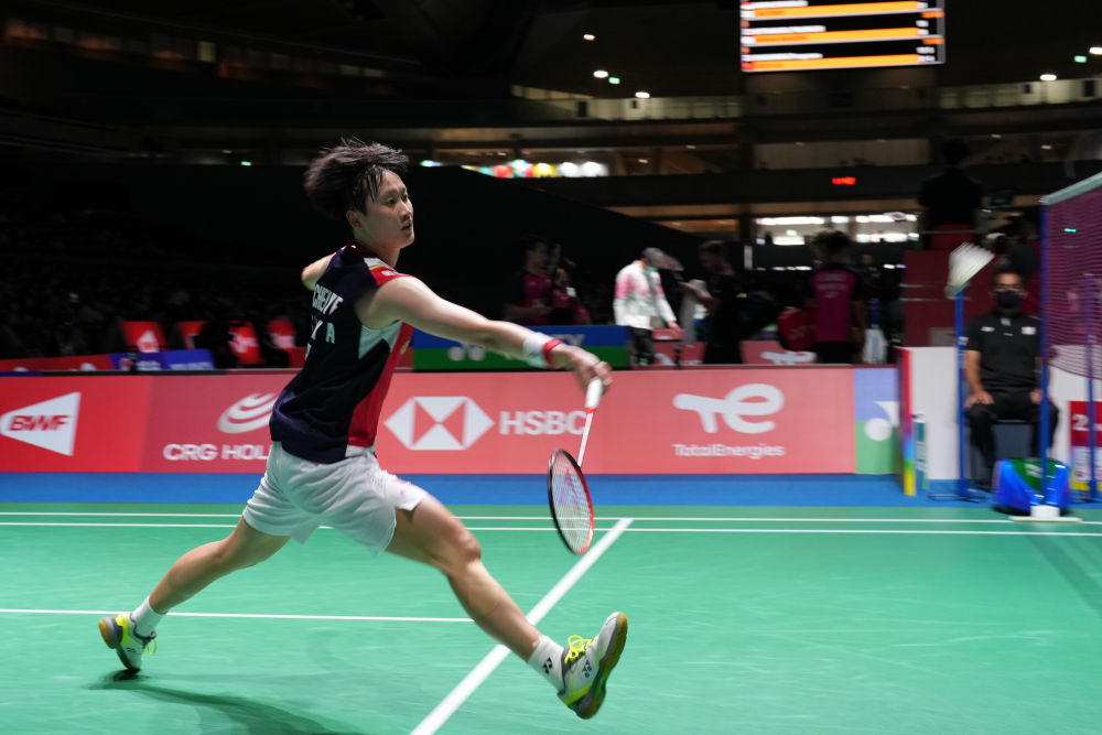 赛充满了不 赛充满了不